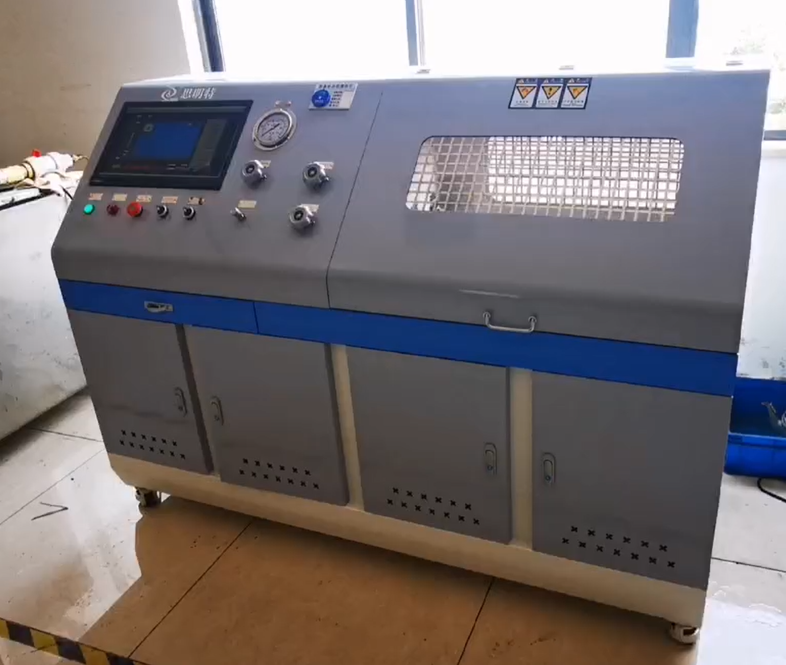 電熱水器安全閥性能測(cè)試臺(tái)-熱水器安全閥綜合壓力測(cè)試臺(tái)(專(zhuān)用機(jī))